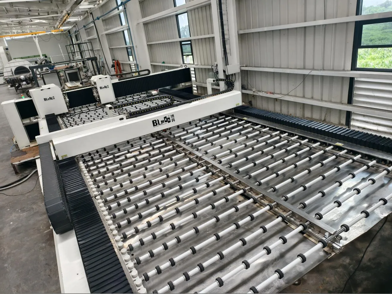 Glass-Drilling-Milling-Machine-Polishing-Machine-A98-Spindle88-Cases-1