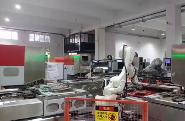 Home Appliances Electronic Glass Drilling Machine with Robot