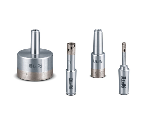 Slotted taper shank bit