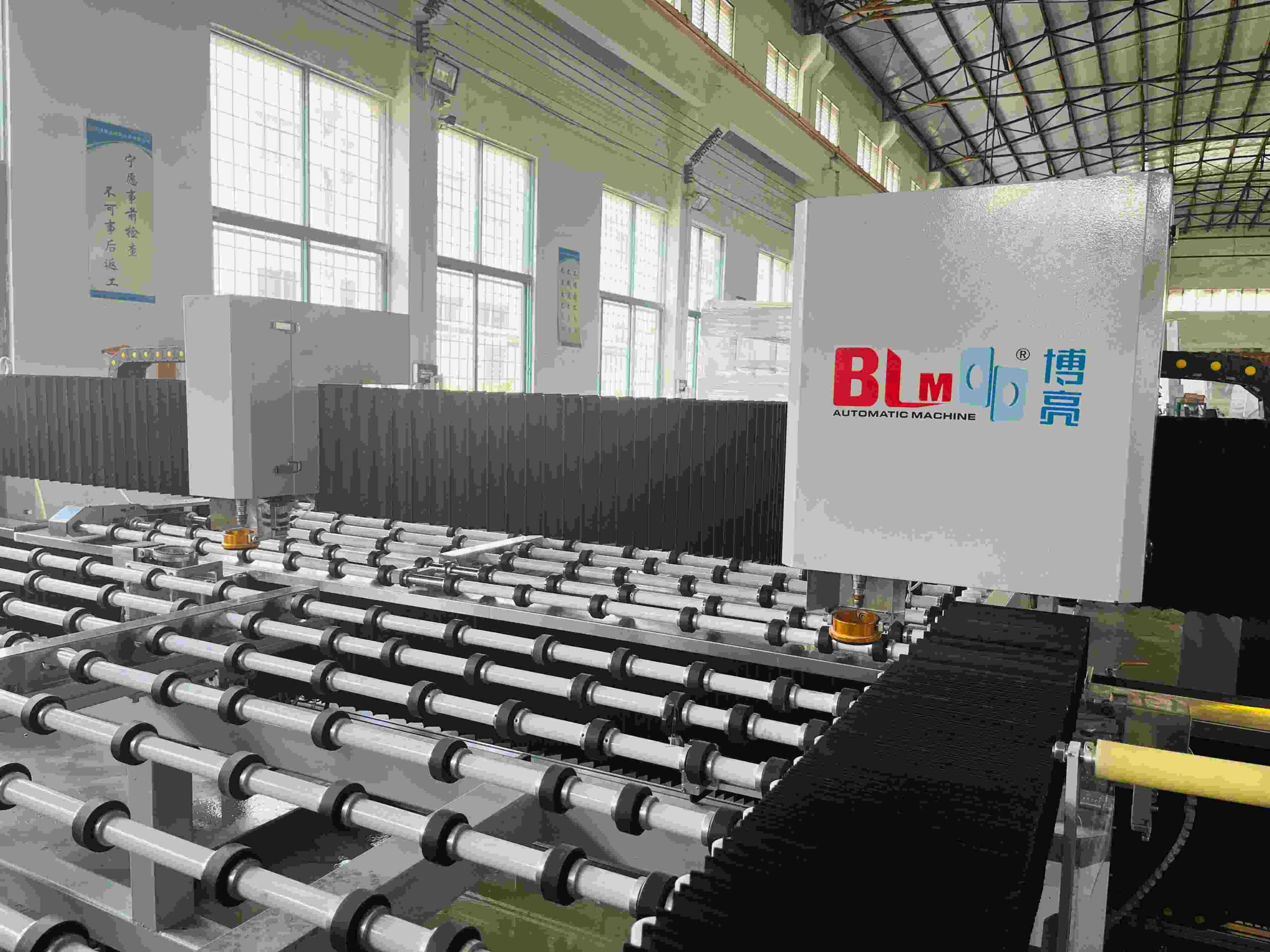 How Machine Temperature Affects Precision in CNC Glass Milling Technology